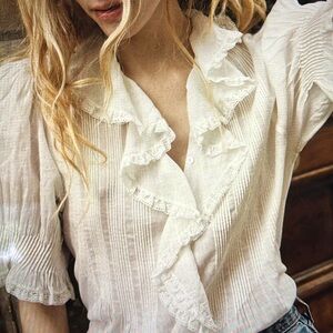 Doen Henri top in white. Size M. in perfect pre-loved condition.